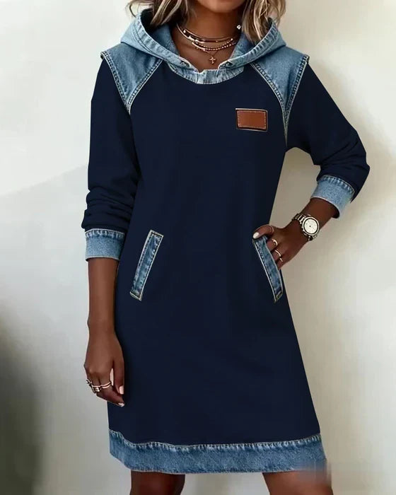 Dolores | Vestito Casual con Cappuccio e Dettagli a Contrasto