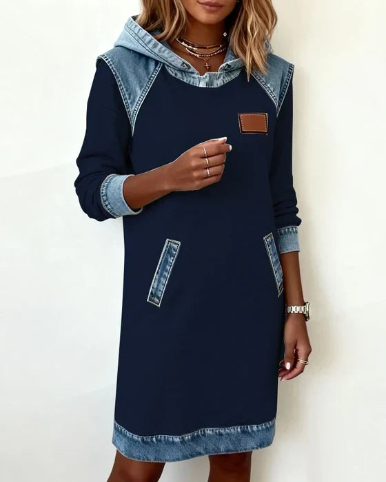 Dolores | Vestito Casual con Cappuccio e Dettagli a Contrasto