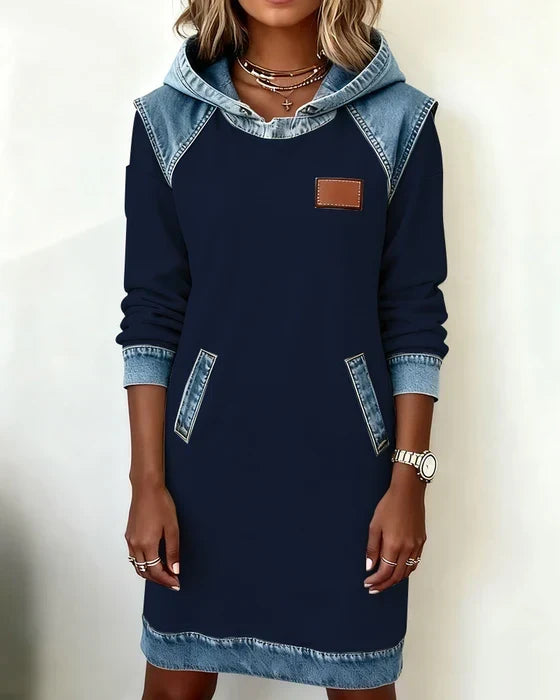 Dolores | Vestito Casual con Cappuccio e Dettagli a Contrasto
