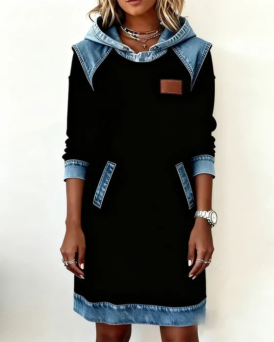 Dolores | Vestito Casual con Cappuccio e Dettagli a Contrasto