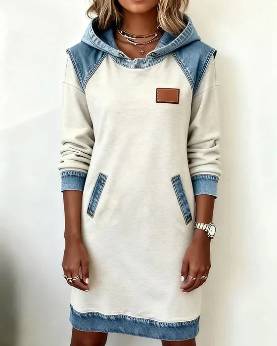 Dolores | Vestito Casual con Cappuccio e Dettagli a Contrasto