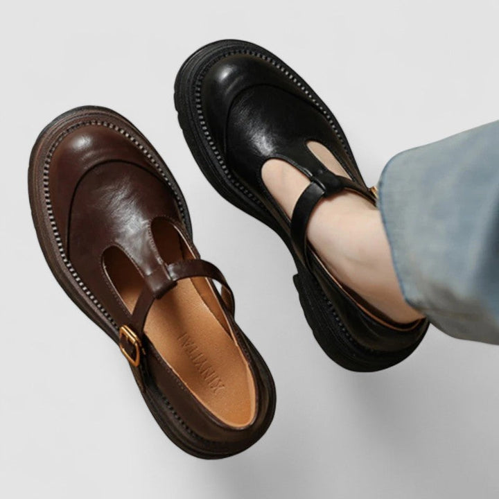 Isabella | Scarpe Salomé con Suola Carrarmato
