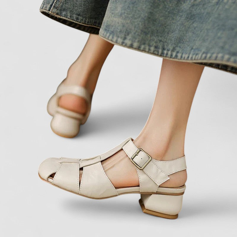 Francesca | Scarpe Mary Jane Traforate con Tacco