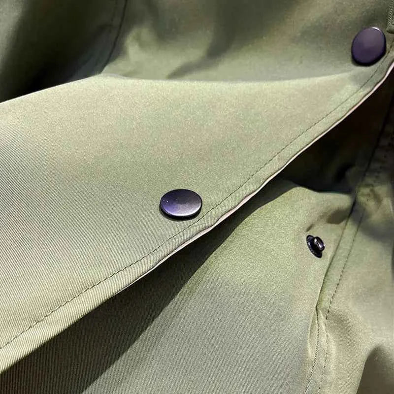 Livia | Giacca Idrorepellente con Vita Regolabile
