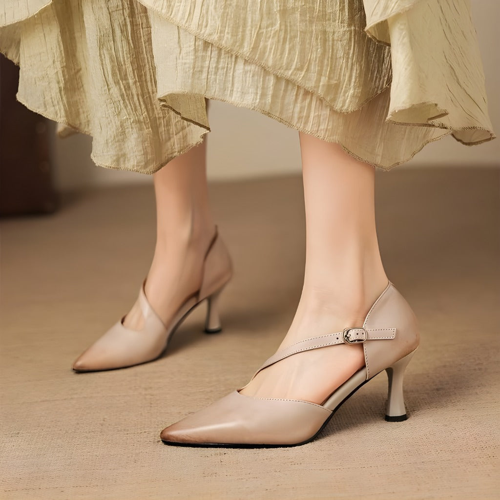 Avena | Scarpe con Tacco e Cinturini Incrociati in Vera Pelle