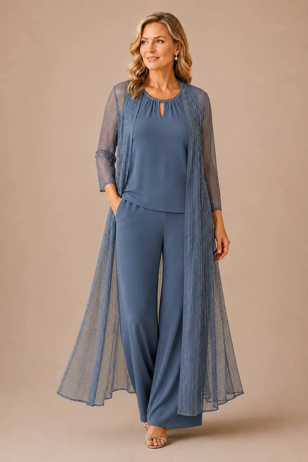 Completo Elegante Con Pantaloni E Duster Trasparente